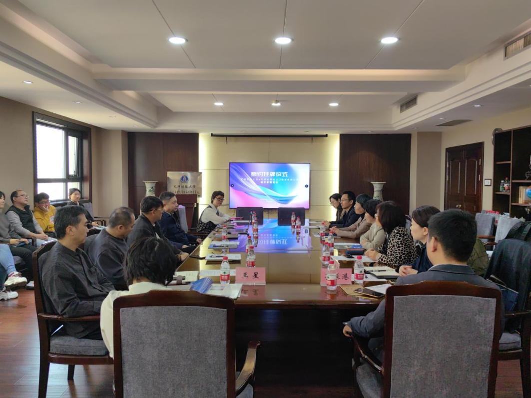 6122ce69b975c52ec4afecfa907c707